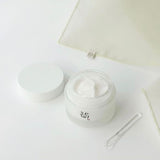 Dynasty cream